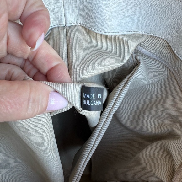 Furla Cream Tote Bag - Picture 7 of 16